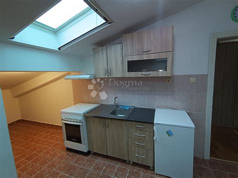 Novi banovci Centar 47k, stan, površina 47m2