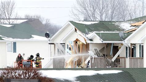 Exploding Beaver Dam 的图像结果