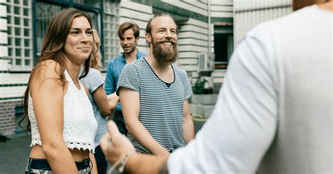 Basic French Lessons Introducing Yourself 的图像结果