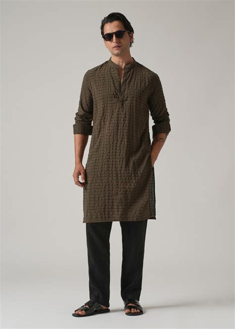 Buy Kurta for Men Online in India | Banana Club