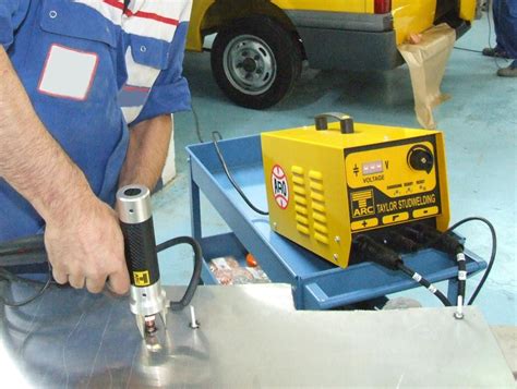 Debosselage :: Poste de débosselage aluminium MICROSPOT M6 - ARO ...