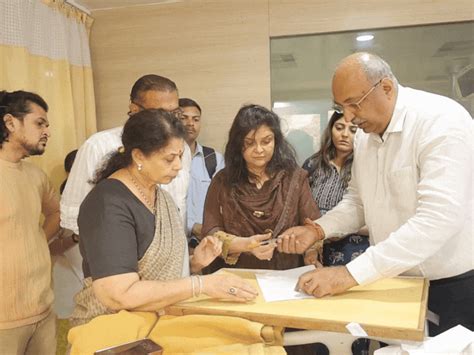 Surat Builder Tushar Ghelani Dies; Organ Donation Failed Due to Cardiac ...