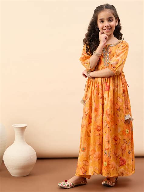 Shop Girls Dresses Online - Party Wear Jumpsuits, Dungarees, Kurti Set
