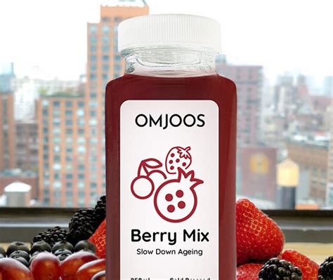 Buy Fresh Natural Cold Pressed Berry Mix Juice | OMJOOS