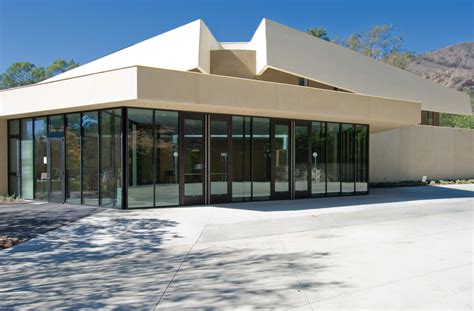 Leo Baeck Temple - Frederick Fisher and Partners