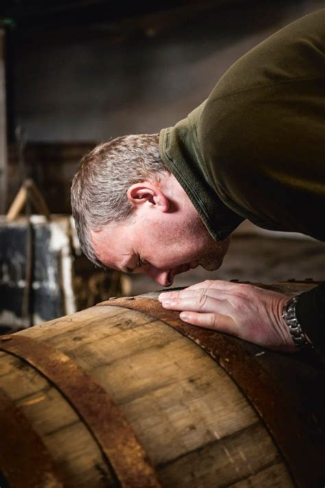 Journey to Jura, Scotland's far-away whisky distillery | Cathay