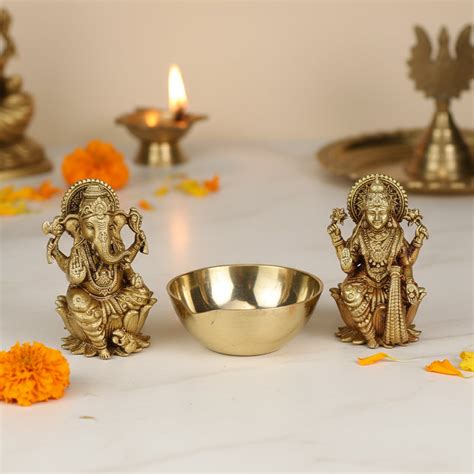 Lakshmi Ganesh & Diya Gift Set – Astroyogi Store