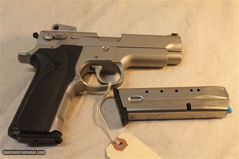 Smith & Wesson 4006