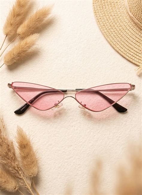 Cat Eye Sunglass – Phuljhadi