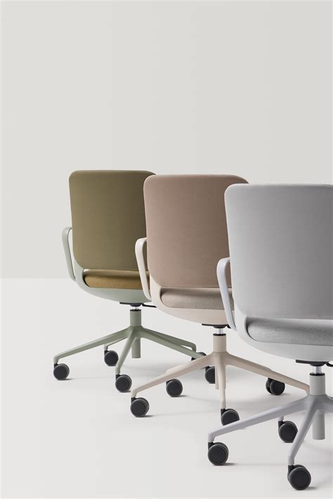 ORUS - Chairs from Inclass | Architonic