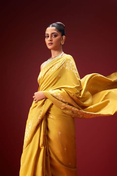Shop Forget Me Not Tussar Silk Saree Designs – Nalli Silk Sarees Pvt Ltd