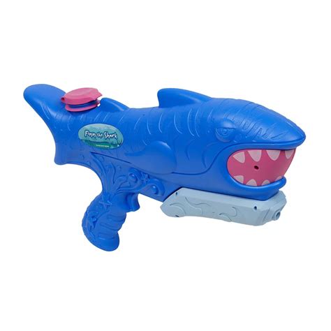 Coconut Grove Finn the Shark Mega Splash Blaster