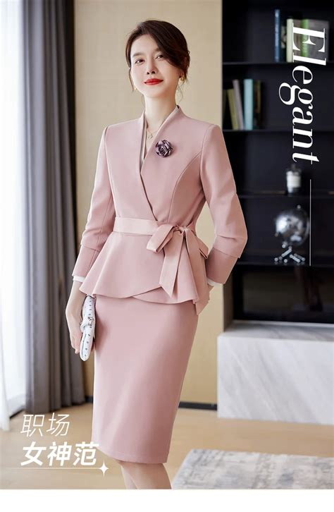 Ladies Formal Suits 的图像结果