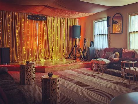 Open Mic, Vintage Kava, Weaverville, 28 February to 22 January ...