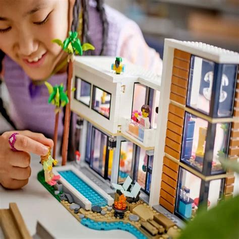 Lego 31153 Creator Modern House (939 Pieces) — Toycra