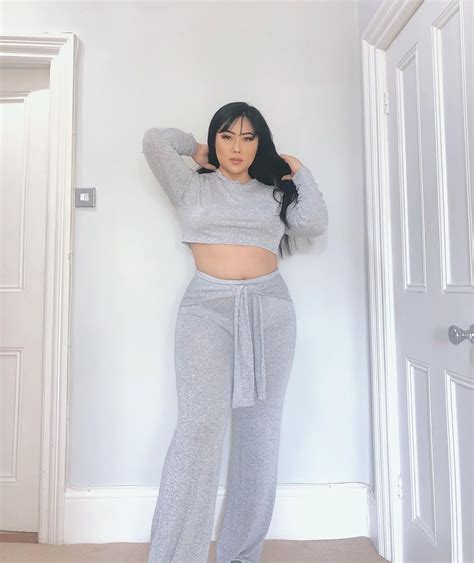 12 Influencers Who Have Some of the Best Plus Size Loungewear | Lounge ...