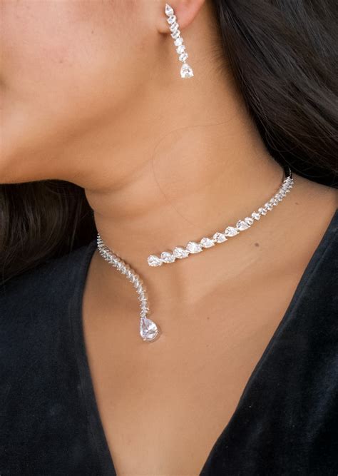 Celeste Teardrop Diamond Necklace Set