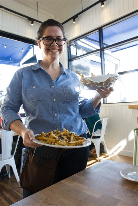 Zinburger Downtown Gilbert: Great Gilbert AZ Date Spot