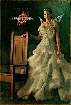 Katniss Wedding Gown by Hunger Fans See Katniss Everdeen S Wedding Gown Katniss Wedding Gown