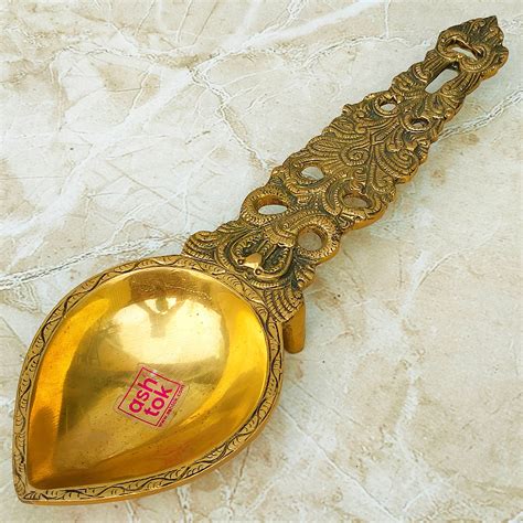 Brass Aarthi Spoon, Antic Kapur Aarthi Spoon, Puja Aarthi Spoon – Ashtok