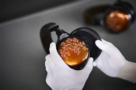 Audio Technica ATH-W2022 - SOLD OUT - Headphone Auditions Amsterdam