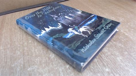 Over the Hills to Fabylon : Gray, Nicholas Stuart: Amazon.in: Books