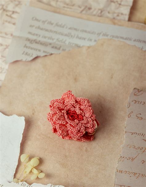 Guncha Peach Dahlia Hair Clutch – Samoolam Crafts