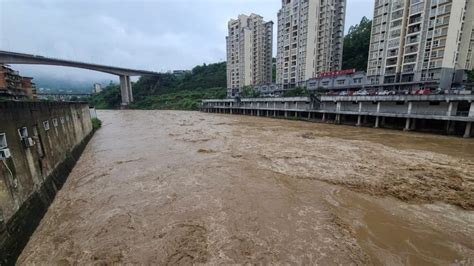 綦江多条河流水位超警 目前水位还在不断上涨-上游新闻 汇聚向上的力量