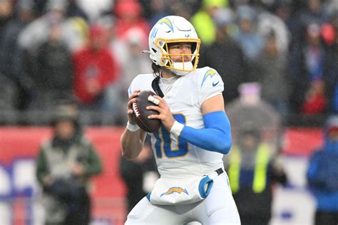 Justin Herbert Injury Update: What We Know About the Chargers QB