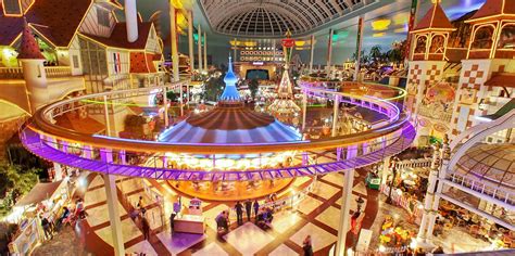 What is South Korea Famous For: Places, Food, Culture and Activities