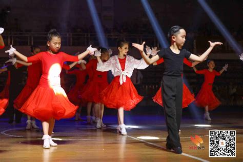 2019年湖北省体育舞蹈公开赛（襄阳站）落幕--湖北省社会体育管理中心