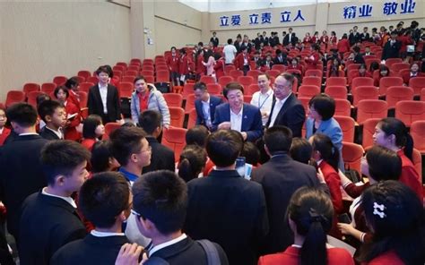 华南理工迎来新院士校长张立群，此前担任北京化工大学副校长 - 哔哩哔哩