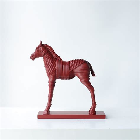 Apricus Horse Sculpture (Maroon) – The Decor Circle