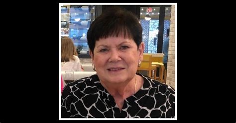 Obituary | Maureen Malik | Huff & Lakjer Funeral Home, Inc.