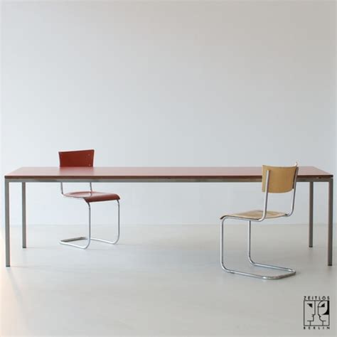 Table by Lehni with reversible desktop in a Le Corbusier colour ...