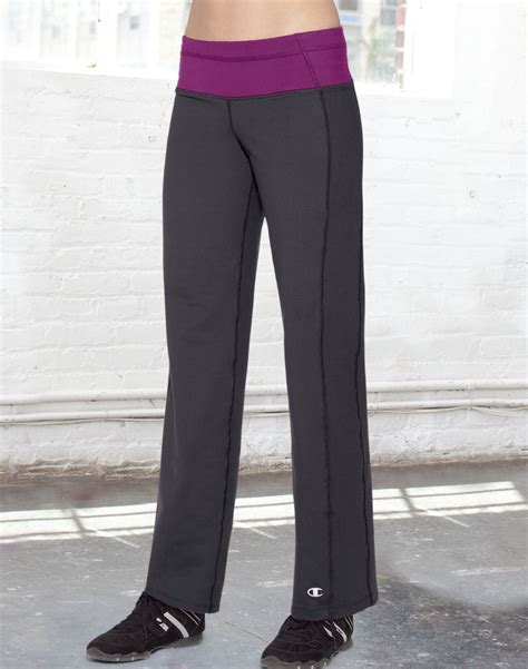 8840 - Champion Women`s Absolute Workout Petite-Length Pants