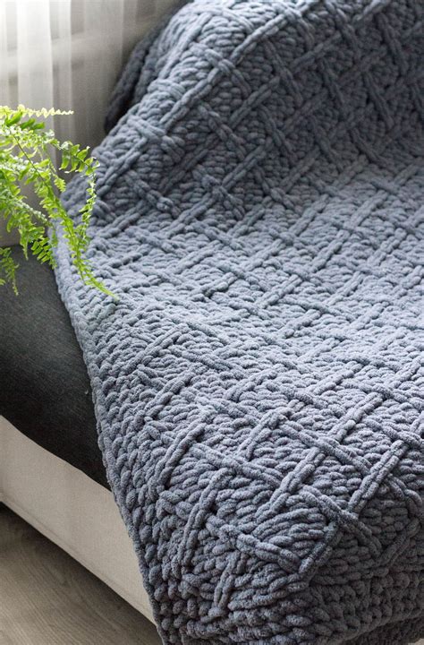 Gray Knitted Blanket Queen Size Bedding Chunky Knit Blanket | Etsy in ...