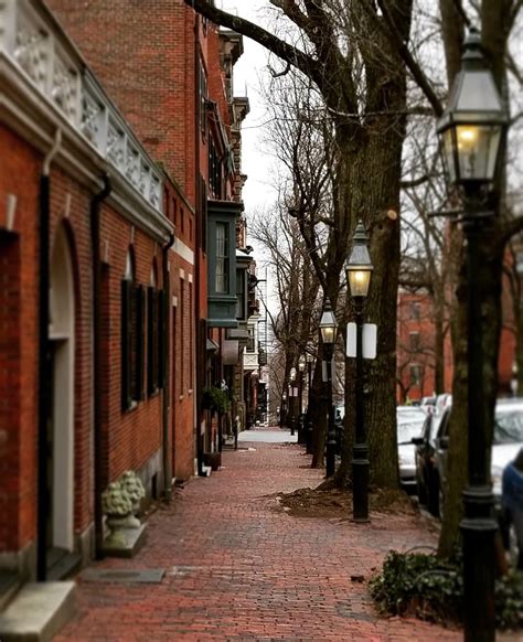 Beacon Hill – High Rise Boston