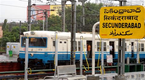 Hyderabad Local Train 的图像结果