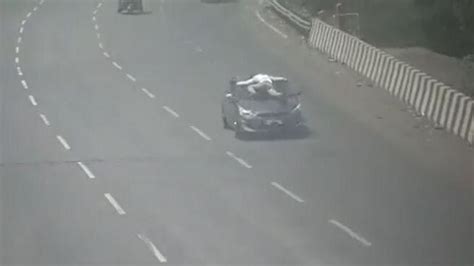 Mumbai traffic cop dragged on car bonnet for straight 20 km; driver ...