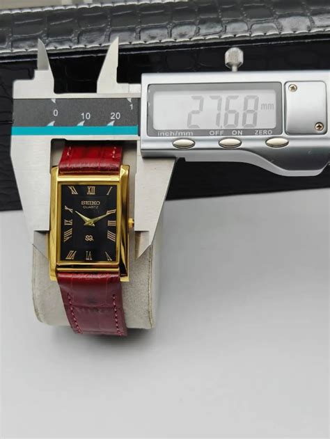 Seiko Vintage Rectangular Quartz Watch - Premium Style – National Watches