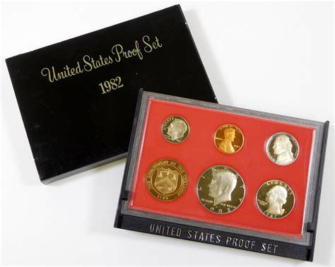 1982 Proof Set - Hallenbeck Coin Gallery
