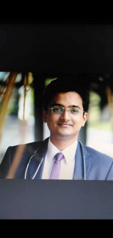 Dr. Altamash Shaikh - Endocrinologist, Diabetologist in Mumbai | Book ...