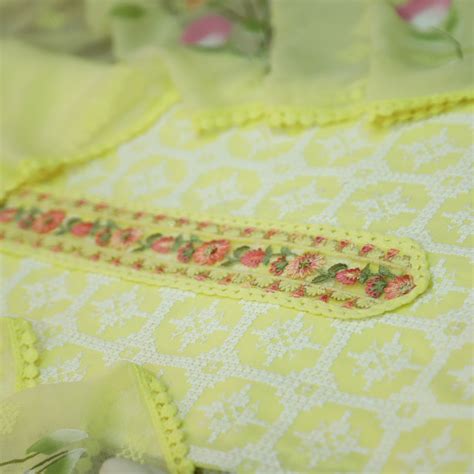 Ruaa Butter Yellow All Over Thread Work with Lace Patch On Neck Cotton ...