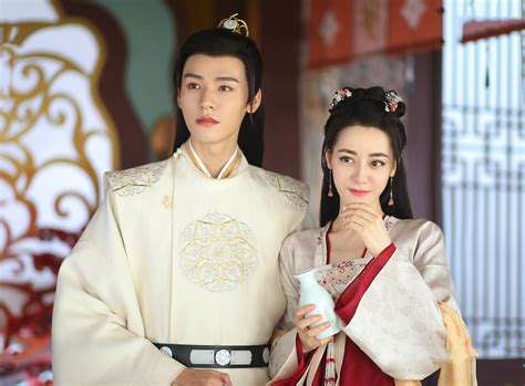 An Le Biography: Han Ye has a concubine and four concubines, Mo Shuang is a side concubine, and ...