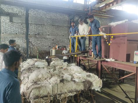 Lead Pouring | Manufacturer of Lead Pouring | Producer of Lead Pouring