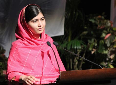 Malala Yousafzai Speech Wallpapers - Wallpaper Host