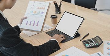 8 Key Factors to Look at Before Opening a Current Account - Axis Bank