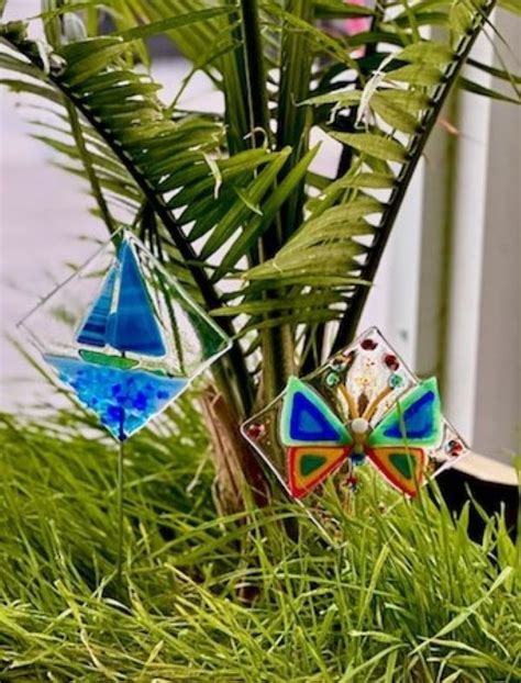 FULL - Fused Glass Garden Stakes - 06/23/24 at Zada Maes, ZADA MAE ...