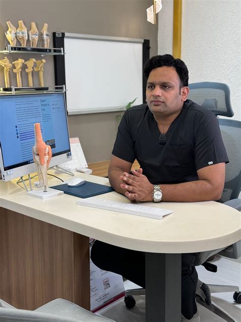 Painful Dislocated Elbow Treatment in Chennai, India